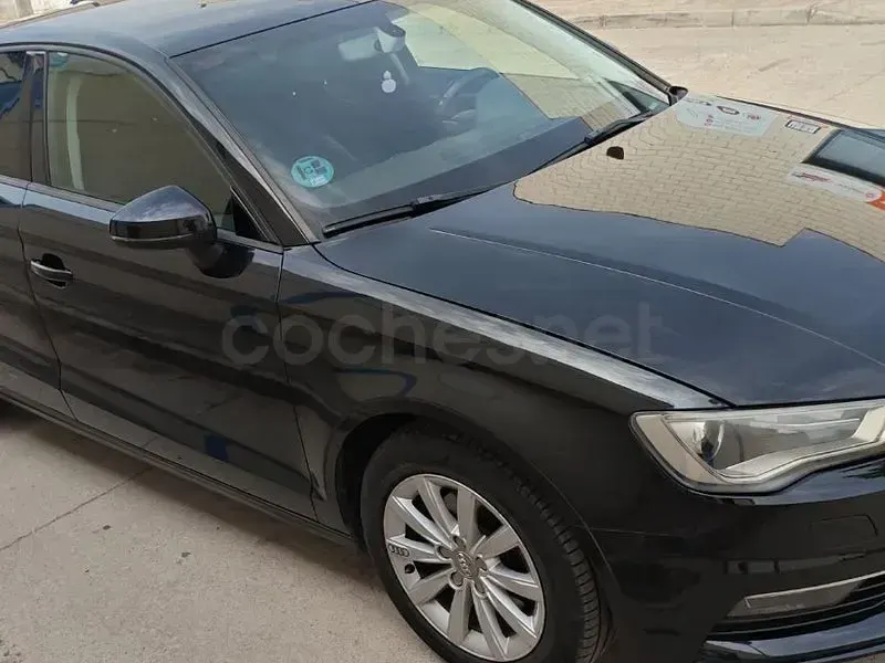 Usado Audi A3 110 CV (80 kW) 2016 Negro Berlina