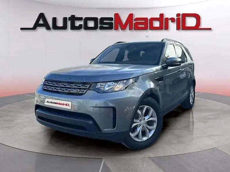 Usado Land Rover Discovery 5 SE 180 CV (132 kW) 2017 Gris / plata SUV