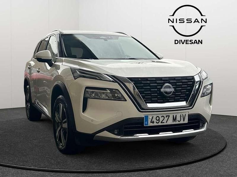 Blanco Usado 2023 Nissan X-Trail Tekna SUV | 32.490 € (Precio justo) - Imagen 1/4