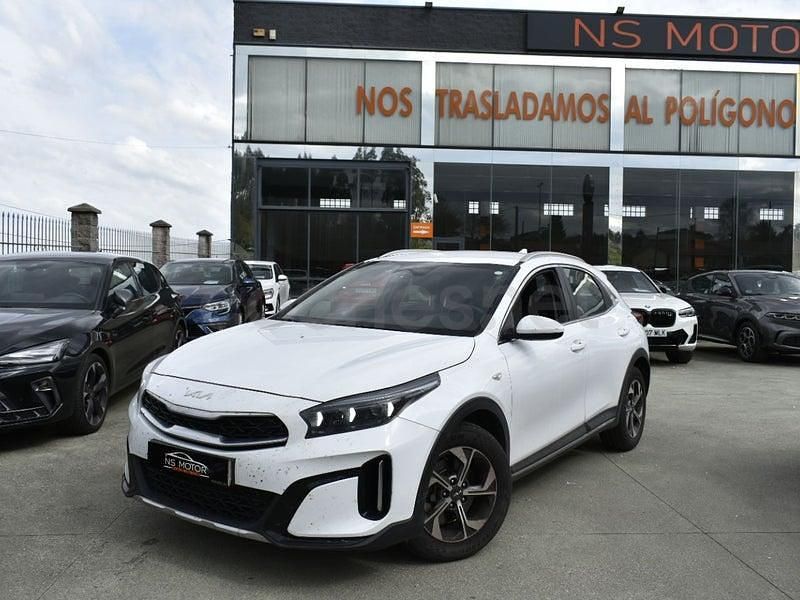 Usado Kia XCeed 100 CV (73 kW) 2025 Blanco SUV