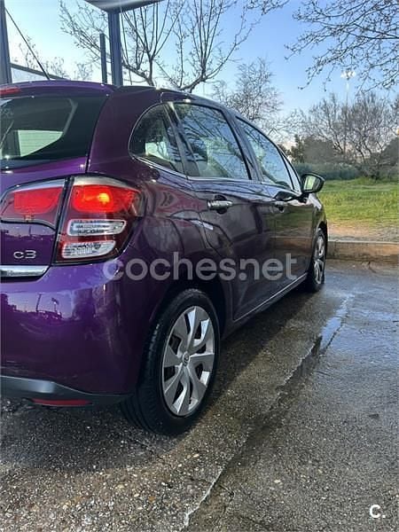 Usado Citroën C3 Attraction 68 CV (50 kW) 2015 Violeta / lila Berlina