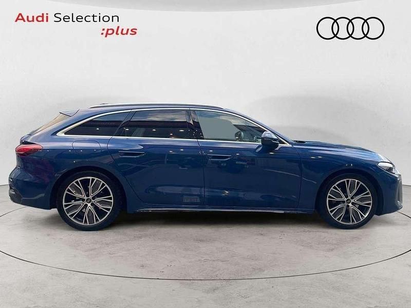 Usado Audi A5 S-Line 204 CV (150 kW) 2024 Azul Familiar