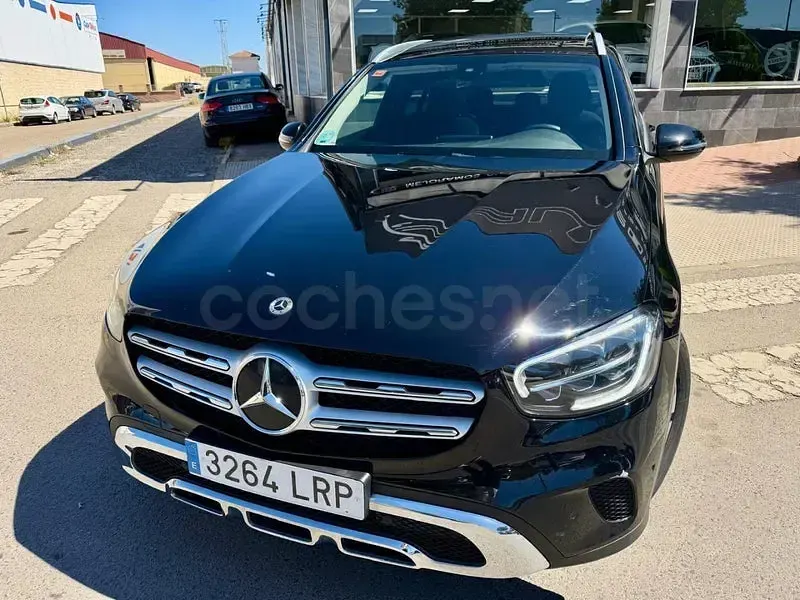 Usado Mercedes GLC220 194 CV (142 kW) 2021 Negro SUV