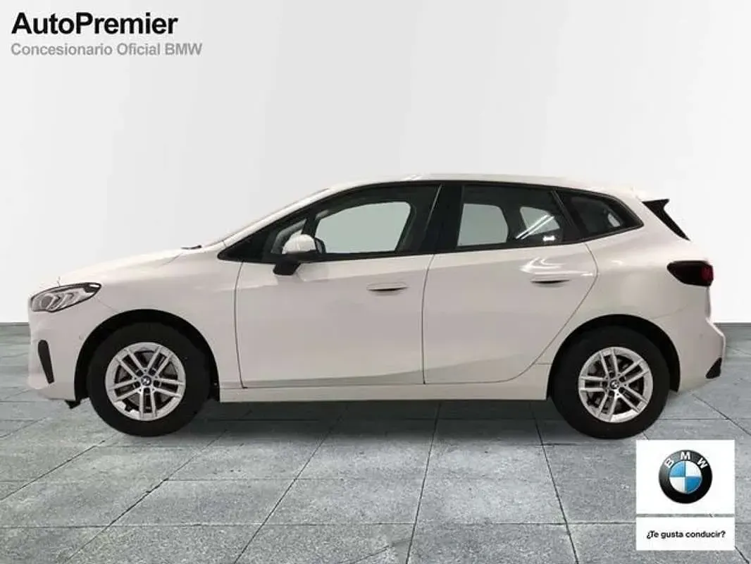 Usado BMW 218 Active Tourer 150 CV (110 kW) 2023 Blanco Monovolumen