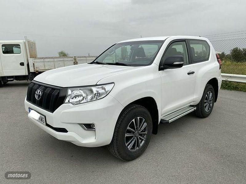 Blanco Usado 2021 Toyota Land Cruiser SUV | 33.500 € (Buen precio) - Imagen 1/4