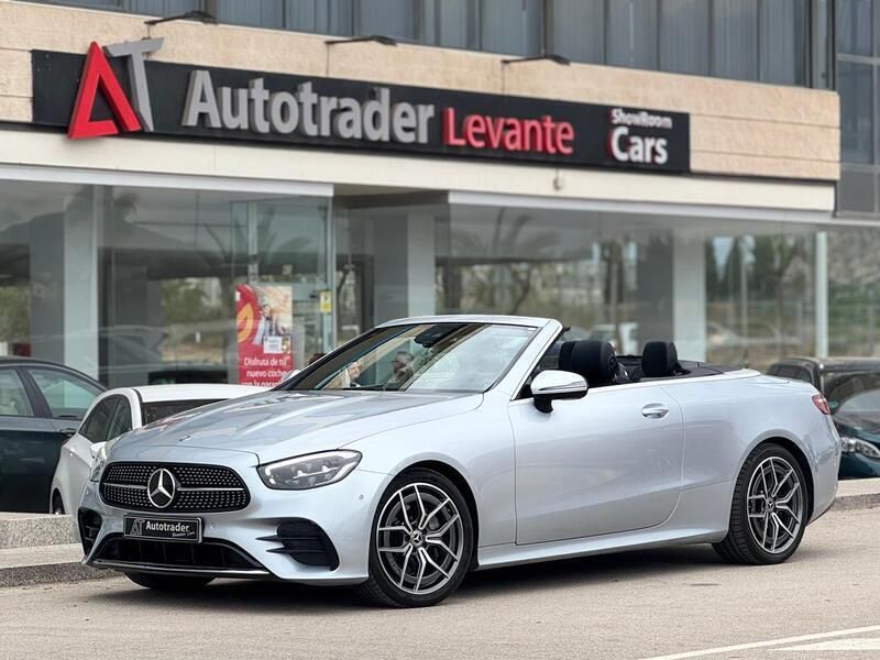 Usado Mercedes E220 194 CV (142 kW) 2021 Gris Berlina