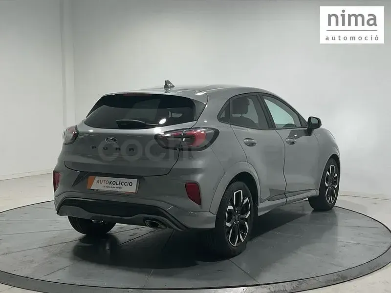 Usado Ford Puma ST-Line X 155 CV (114 kW) 2024 Gris / plata SUV