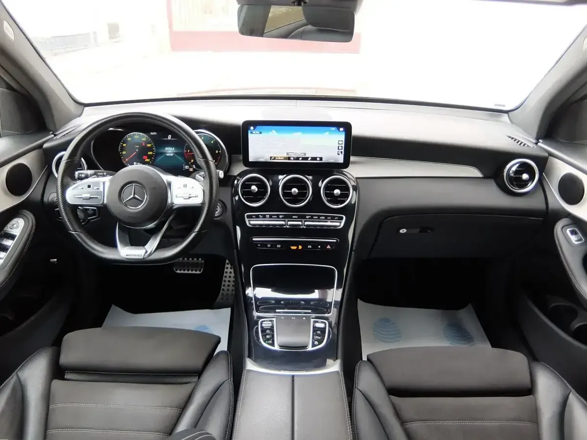 Usado Mercedes GLC200 163 CV (119 kW) 2021 Gris SUV