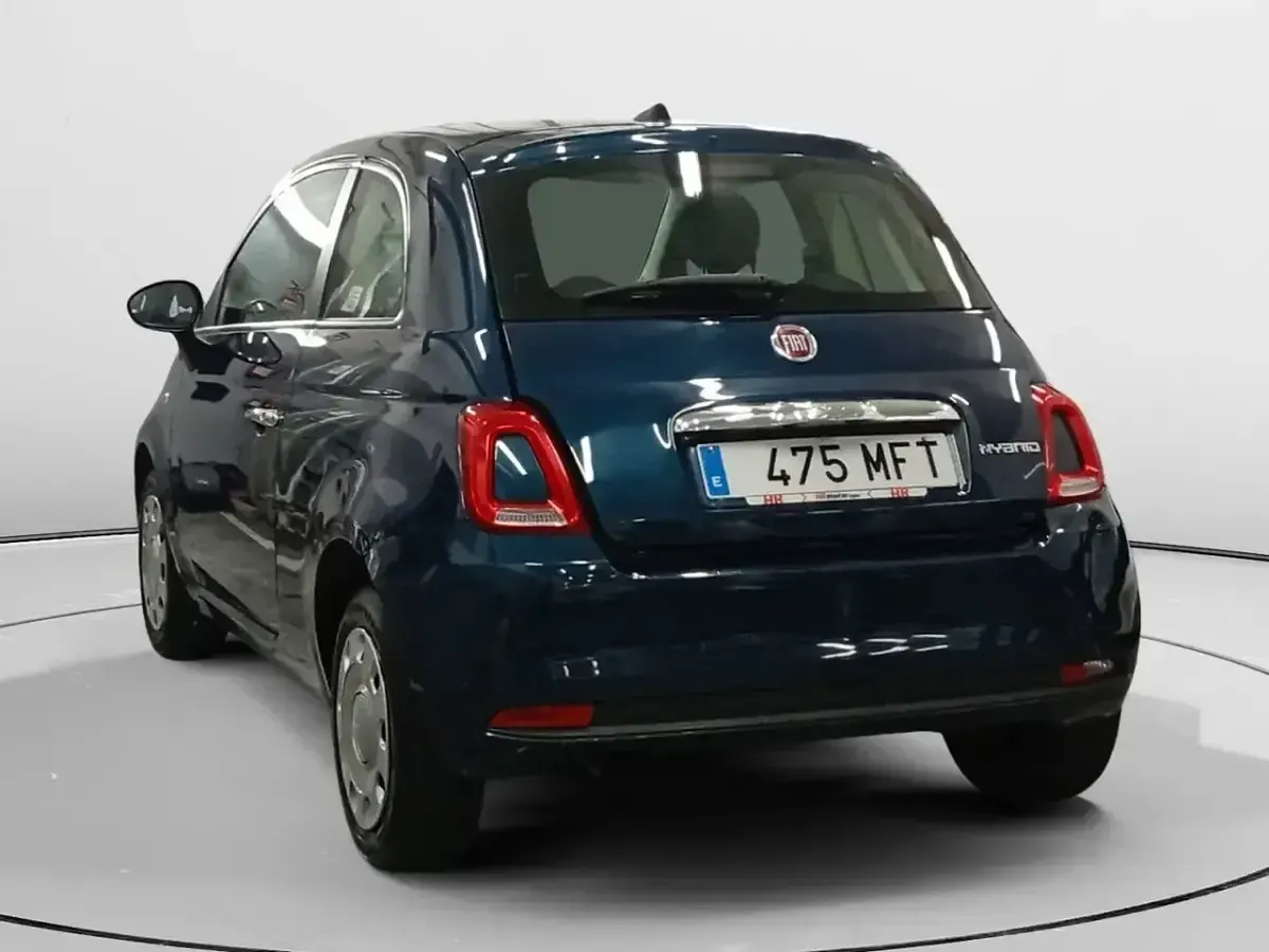 Usado Fiat 500 70 CV (51 kW) 2023 Azul Utilitario
