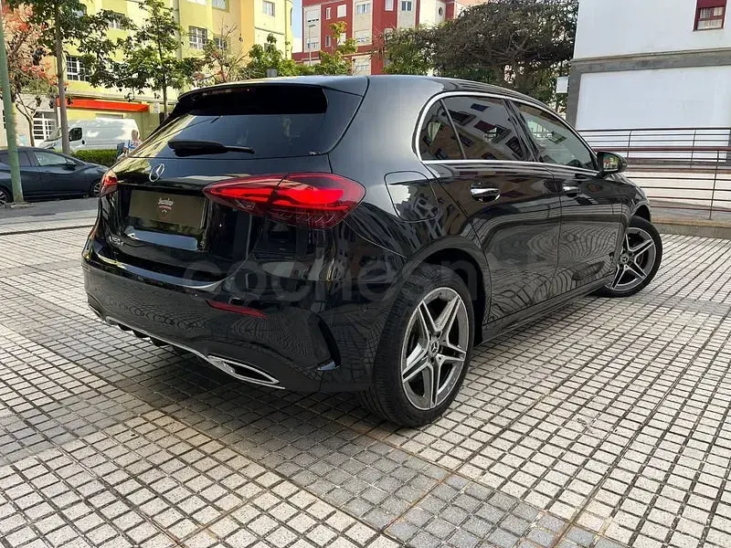 Usado Mercedes A250 218 CV (160 kW) 2024 Negro Berlina