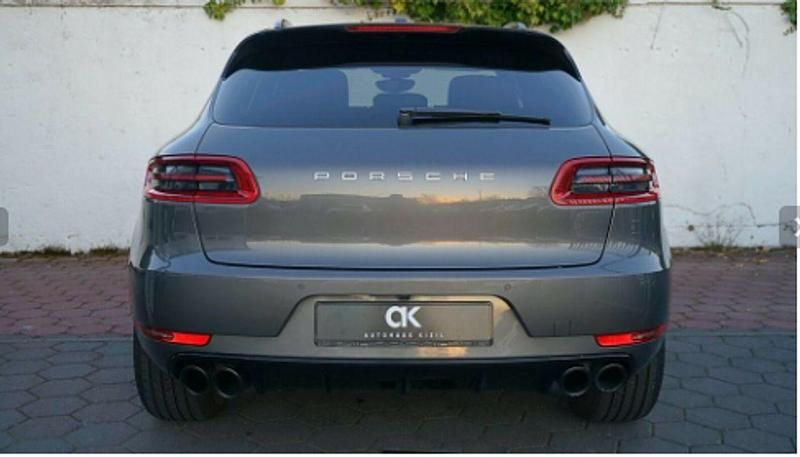 Begagnad Porsche Macan Sport 252 HK (185 kW) 2017 Grå SUV