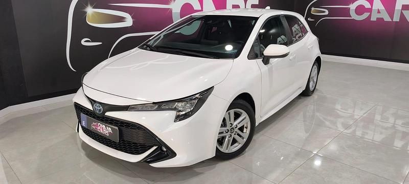 Usado Toyota Corolla Business Edition 122 CV (89 kW) 2021 Blanco Berlina