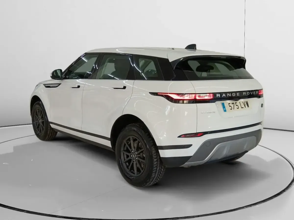 Begagnad Land Rover Range Rover evoque 165 HK (121 kW) 2022 Svart SUV