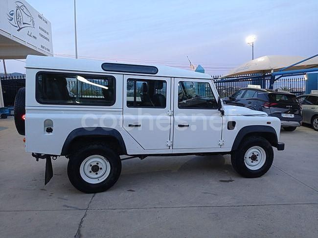 Usado Land Rover Defender 122 CV (89 kW) 2016 Blanco Familiar
