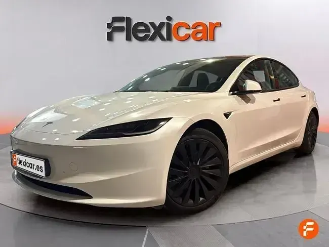 Usado Tesla Model 3 RWD 188 kW (256 CV) 2024 Blanco Berlina