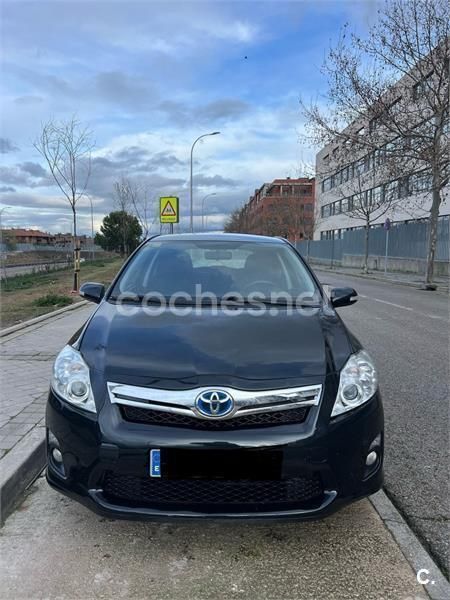Negro Usado 2010 Toyota Auris Hybrid Active Berlina | 8490 € (Precio justo) - Imagen 1/3