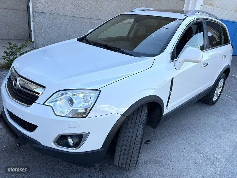 Usado Opel Antara 184 CV (135 kW) 2013 Blanco SUV