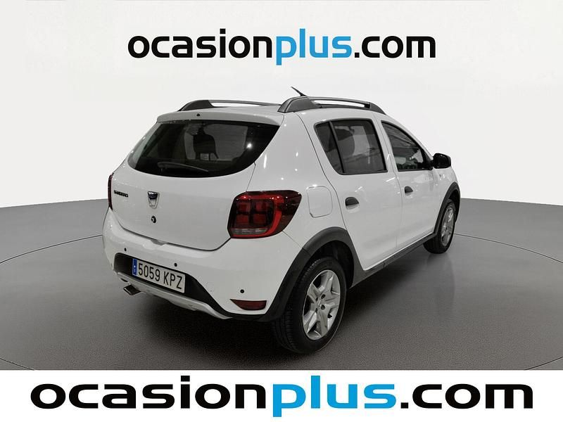 Usado Dacia Sandero Essentiel 90 CV (66 kW) 2018 Blanco