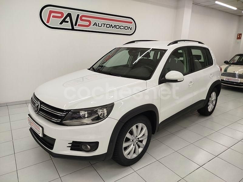 Blanco Usado 2014 VW Tiguan SUV | 14.990 € (Un poco caro) - Imagen 1/4