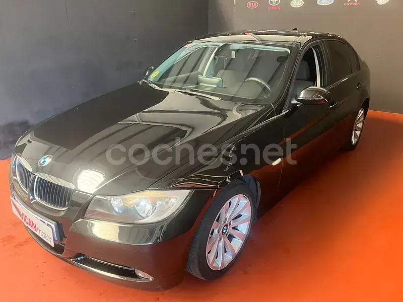Usado BMW 320 177 CV (130 kW) 2008 Negro Berlina