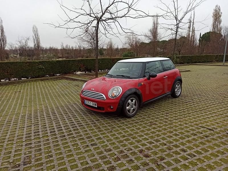 Usado Mini ONE 95 CV (69 kW) 2010 Rojo Utilitario