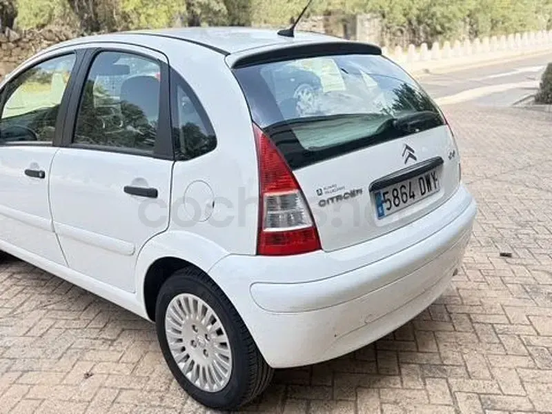 Usado Citroën C3 70 CV (51 kW) 2006 Blanco Berlina