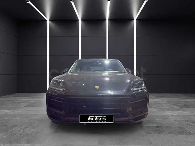 Usado Porsche Cayenne Turbo E-Hybrid 739 CV (543 kW) 2024 Negro SUV