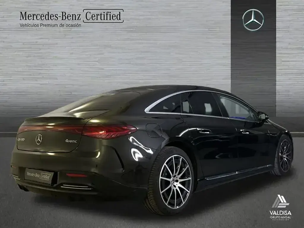 Usado Mercedes EQS580 AMG line 385 kW (524 CV) 2021 Pintura Utilitario