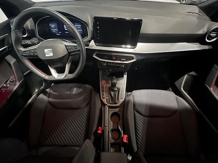 Usado Seat Ibiza FR 150 CV (110 kW) 2024 Negro Utilitario