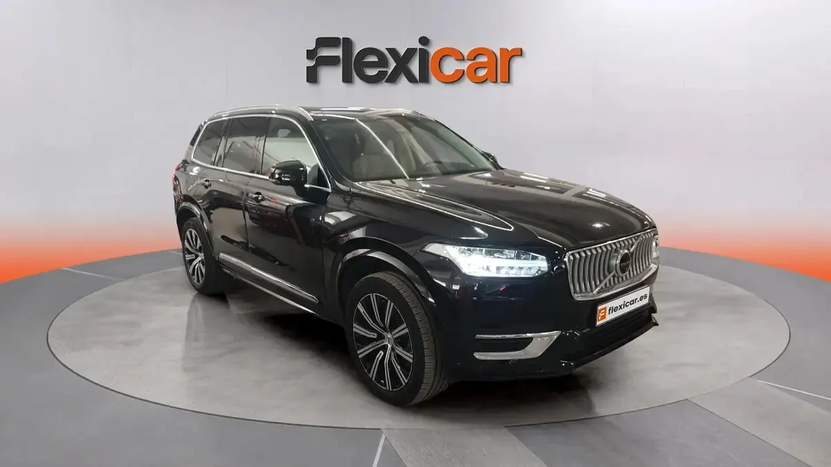 Usado Volvo XC90 Core 235 CV (172 kW) 2024 SUV