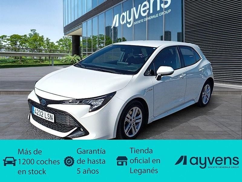 Usado Toyota Corolla Active 122 CV (89 kW) 2021 Blanco Berlina