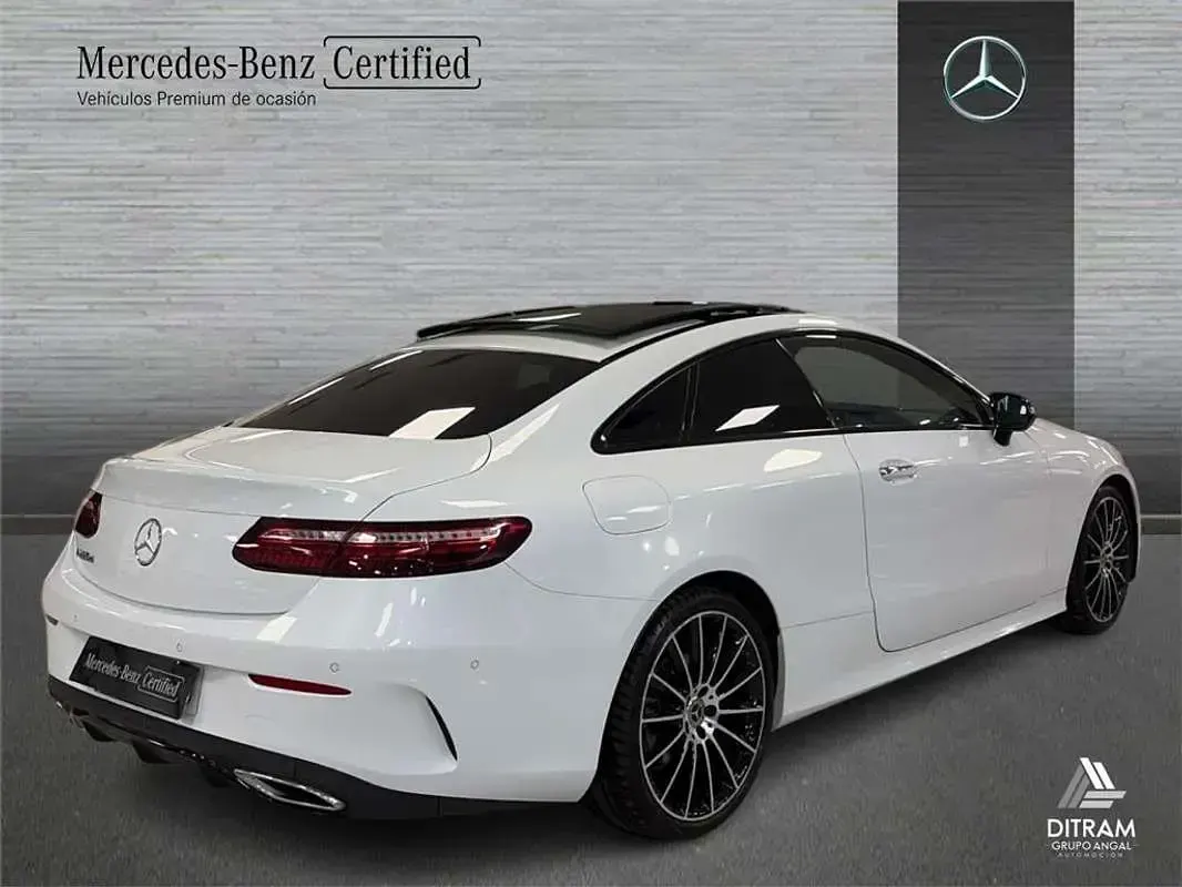 Usado Mercedes E220 194 CV (142 kW) 2022 Coupe