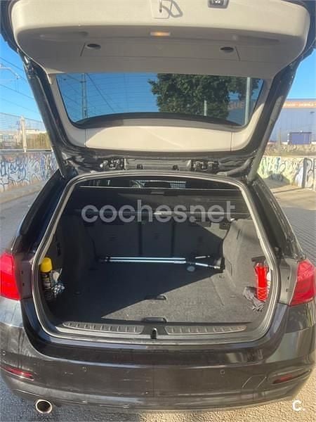 Usado BMW 318 150 CV (110 kW) 2018 Negro Familiar