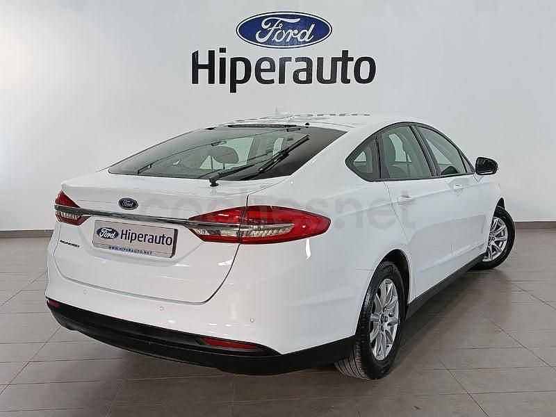 Usado Ford Mondeo Trend 150 CV (110 kW) 2020 Blanco Berlina