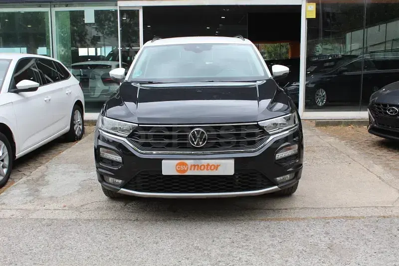 Usado VW T-Roc Advance 150 CV (110 kW) 2021 Negro SUV