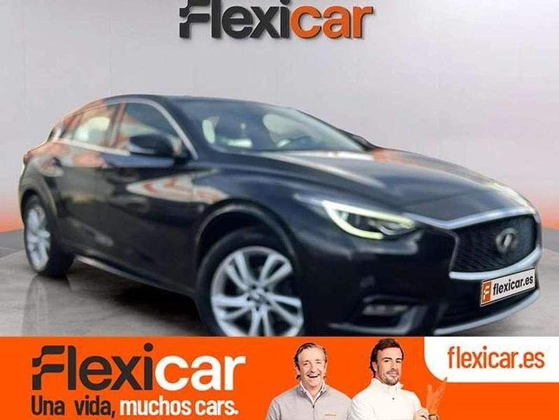 Negro Usado 2019 Infiniti Q30 Premium Utilitario | 14.990 € (Precio justo) - Imagen 1/4