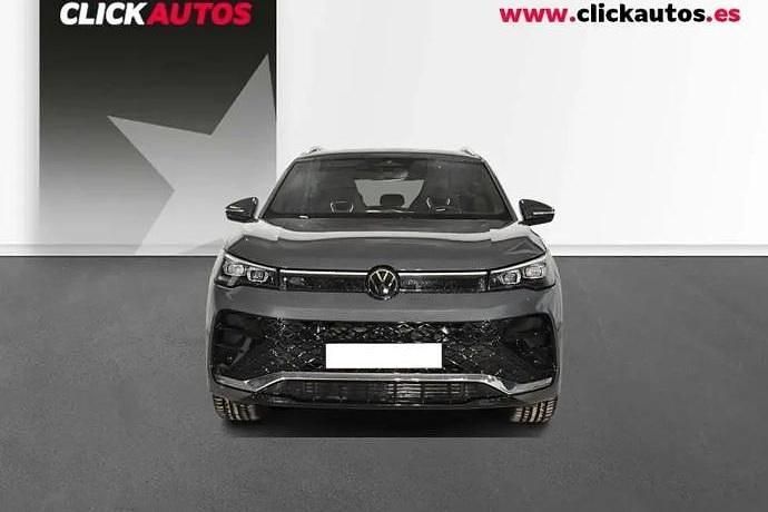 Usado VW Tiguan R-line 150 CV (110 kW) 2024 SUV