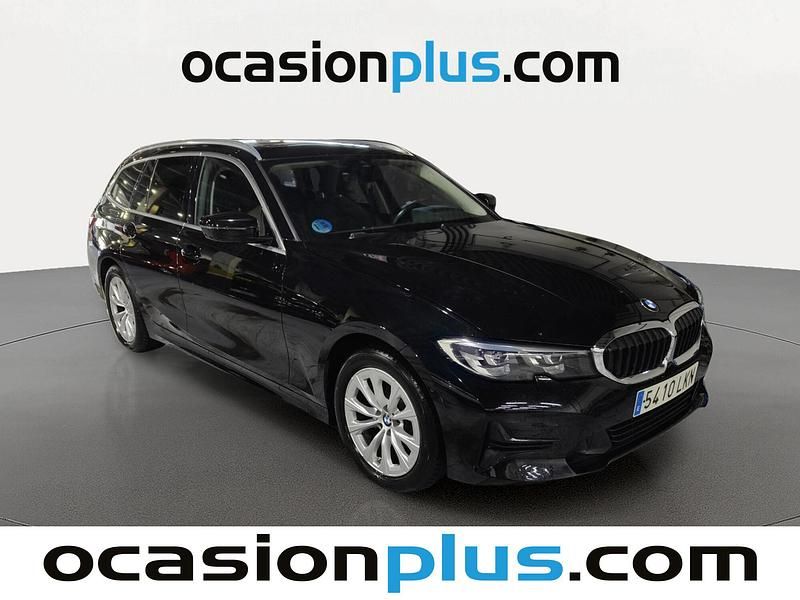 Usado BMW 318 150 CV (110 kW) 2020 Negro Familiar