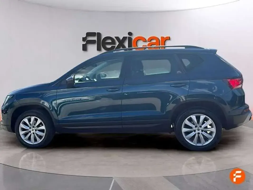 Usado Seat Ateca Style 110 CV (80 kW) 2022 Beige SUV