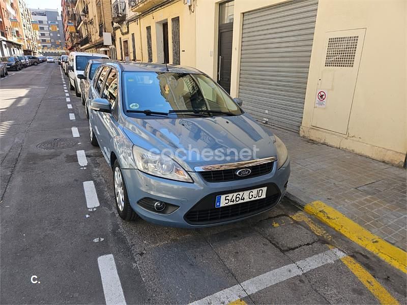 Usado Ford Focus Trend 109 CV (80 kW) 2008 Azul Familiar