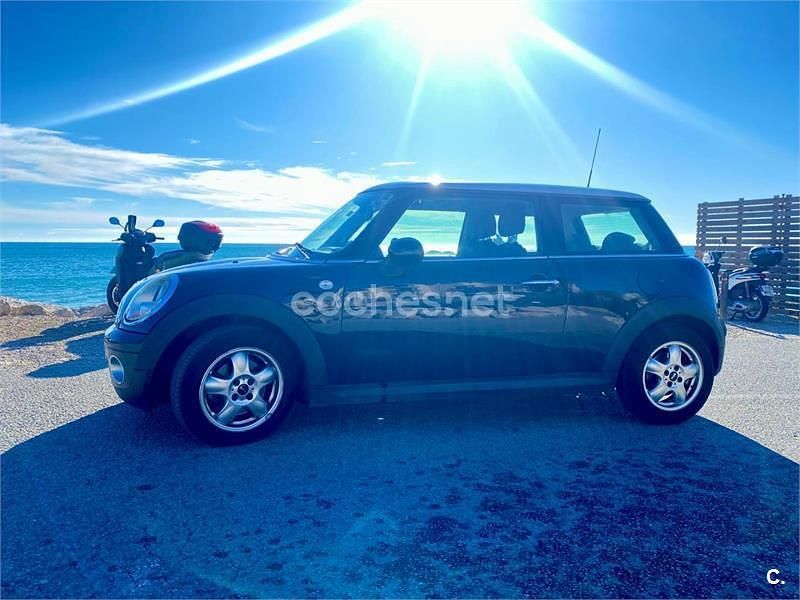 Usado Mini Cooper 116 CV (85 kW) 2007 Negro Utilitario