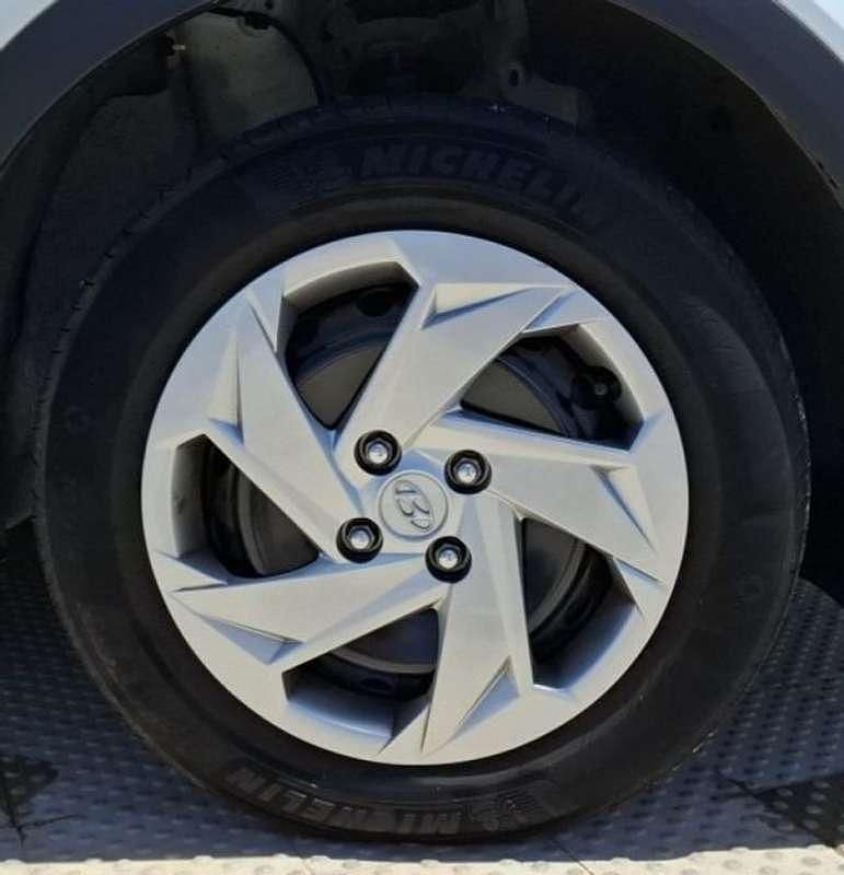 Usado Hyundai Bayon 84 CV (61 kW) 2023 Blanco SUV