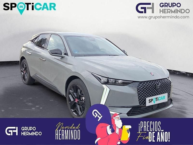 Gris / plata Usado 2024 DS Automobiles DS4 Performance Berlina | 27.500 € (Precio justo) - Imagen 1/4