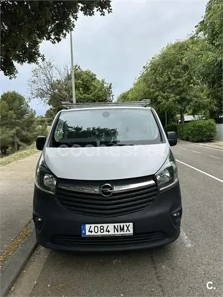 Usado Opel Vivaro 145 CV (106 kW) 2017 Blanco Monovolumen