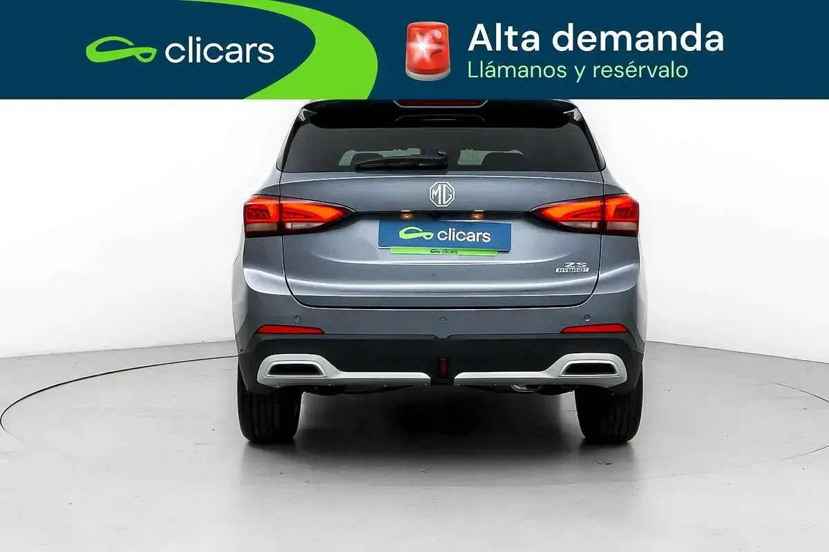 Usado MG ZS Luxury 102 CV (75 kW) 2025 Gris SUV
