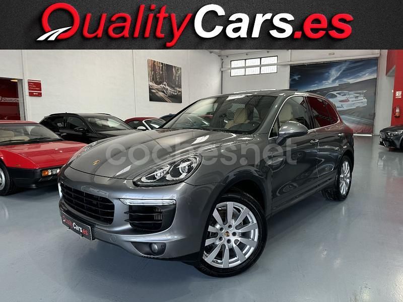 Gris / plata Usado 2015 Porsche Cayenne SUV | 36.900 € (Caro) - Imagen 1/4