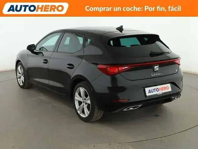 Usado Seat Leon FR 150 CV (110 kW) 2024 Negro Berlina