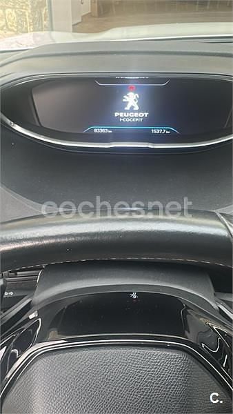 Usado Peugeot 3008 Active 120 CV (88 kW) 2018 Blanco SUV