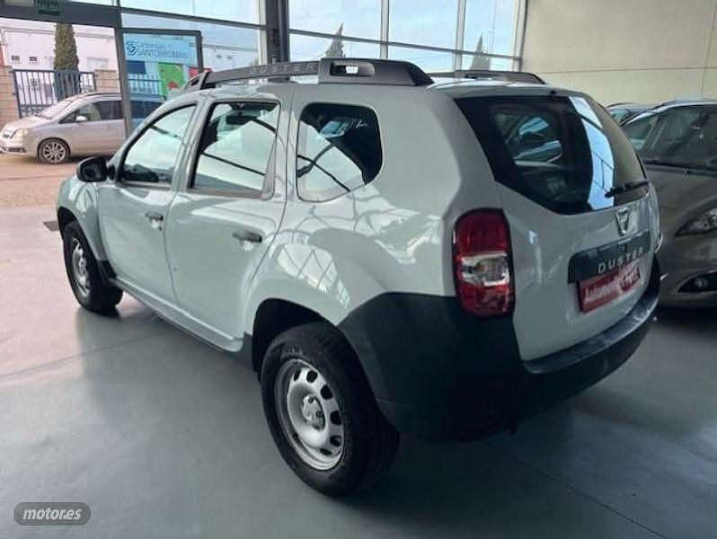 Usado Dacia Duster Ambiance 90 CV (66 kW) 2016 Blanco SUV