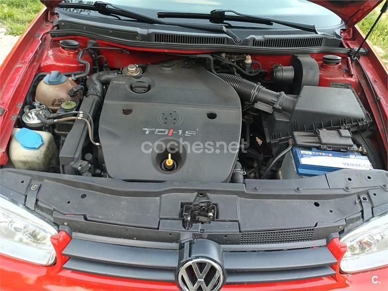 Usado VW Golf III Highline 110 CV (80 kW) 1998 Rojo Berlina